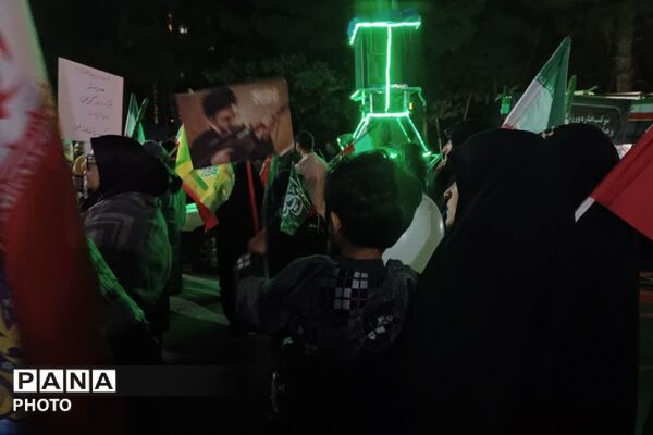 ستون این انقلاب، ایستادگی مردم در ۸۰ شب کف میدان 