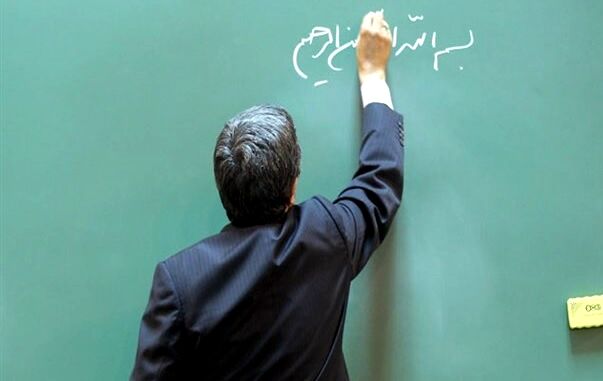 فداکاری تحسین‌برانگیز معلم گتوندی؛ نجات مادر و دختر از مرگ حتمی در کانال آب
