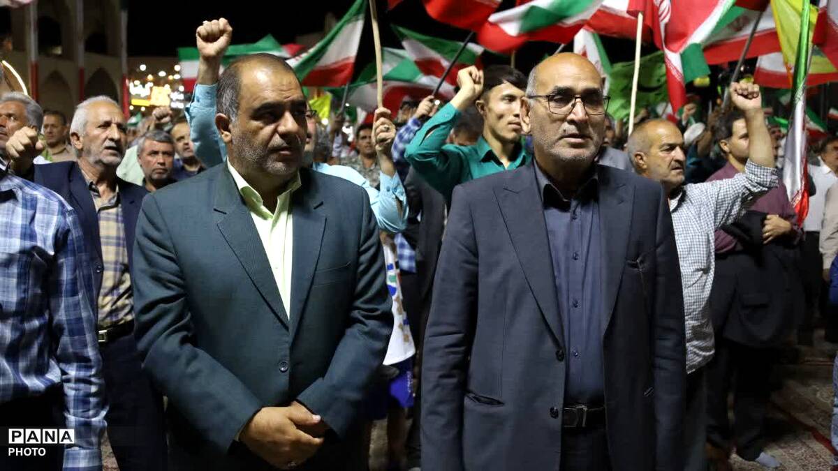 اجتماع معلمان قهرمان در حسینیه امیرچخماق یزد