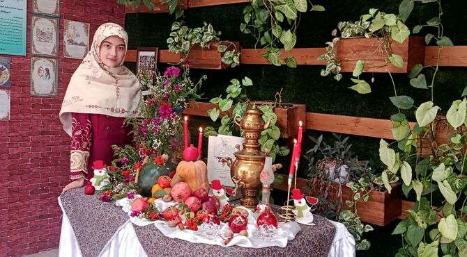 برگزاری جشن شب یلدا در دبیرستان دخترانه شهید تیمسار فلاحی ناحیه 1 کرج 