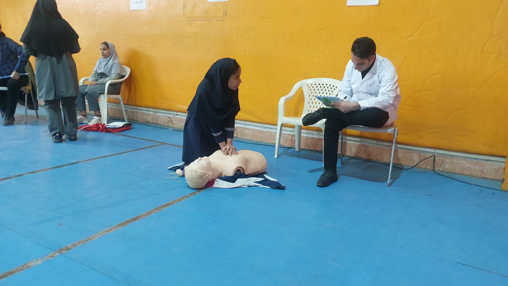 آزمون مهارتی سفیران سلامت در شهرستان خلیل آباد 