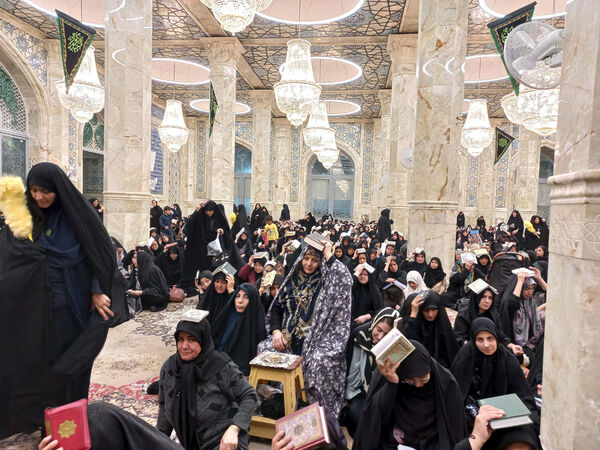 مراسم احیا شب بیست و یکم ماه رمضان در مسجد اعظم قم