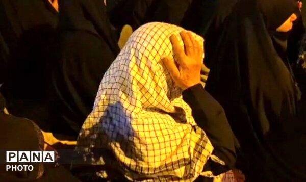 مراسم وداع با پدر امت 