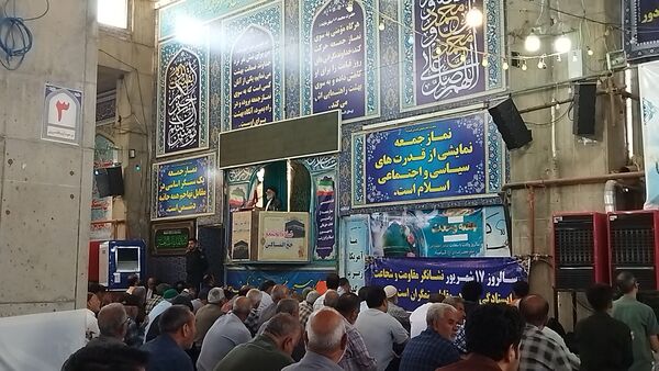 نماز جمعه در آغاز هفته وحدت 
