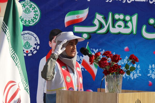 برگزاری برنامه نمادین استانی و مانور تشکیلاتی یاوران انقلاب در خراسان رضوی