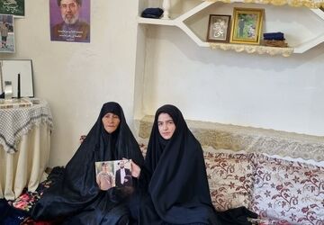 سه ماه چشم‌انتظاری؛ مادری که فرزند و نوه‌اش را در جنگ رمضان از دست داد