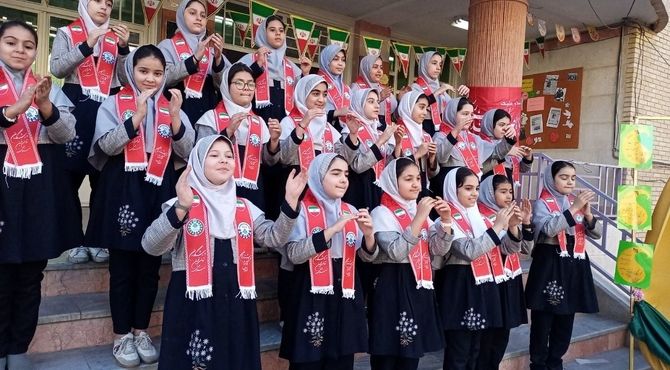 جشن نیمه شعبان در دبستان شهید آقچه‌لو رباط‌کریم