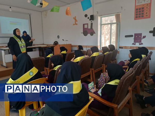 برگزاری اردوی تشکیلاتی یاور مربیان پیشتاز در یزد