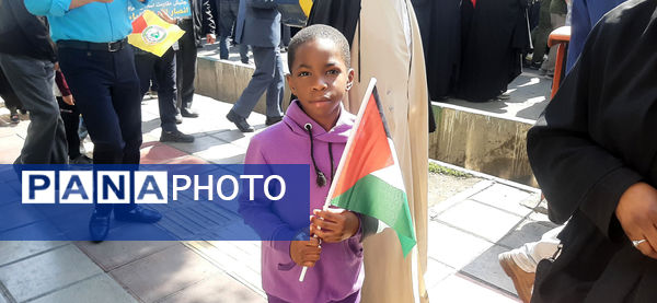 جلوه هایی از راهپیمایی روز جهانی قدس در قم