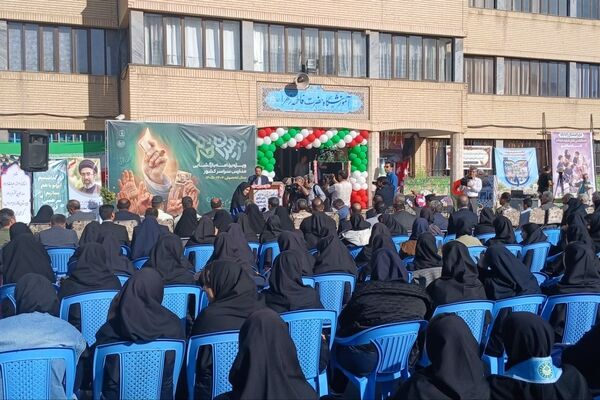 آینده کشوربا تلاش دانش‌آموزان ساخته می‌شود