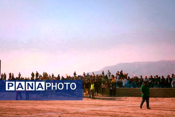 دومین دوره مسابقات اسب‌دوانی استان‌های جنوبی کشور در بندرپل