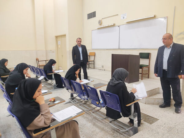 بازدید مدیرکل آموزش و پرورش مازندران از برگزاری آزمون‌ استخدامی فرهنگیان در بابلسر