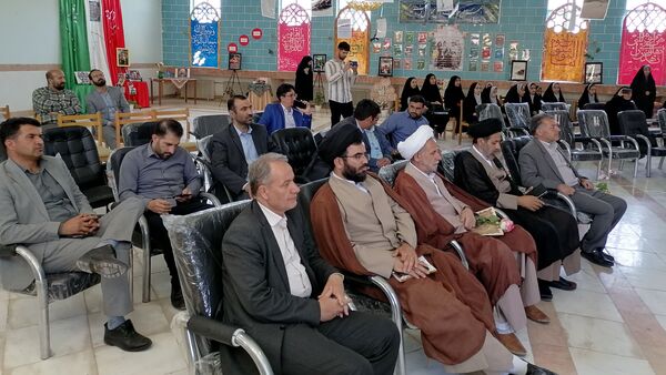 سفری به دنیای آیات قرآنی