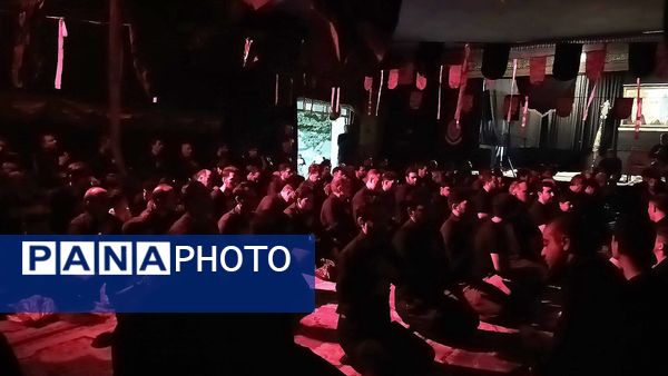 مراسم شب‌دهم محرم در هیئت فرهنگیان  نیشابور