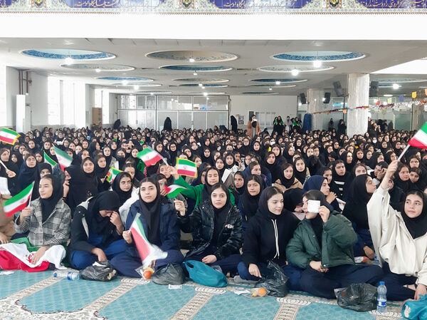 مصلی لردگان میزبان جشن شور و برکت دختران شد