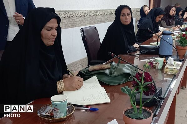 توانمندسازی مشاوران مدارس، گامی برای هدایت تحصیلی استاندارد در آموزش و پرورش قرچک