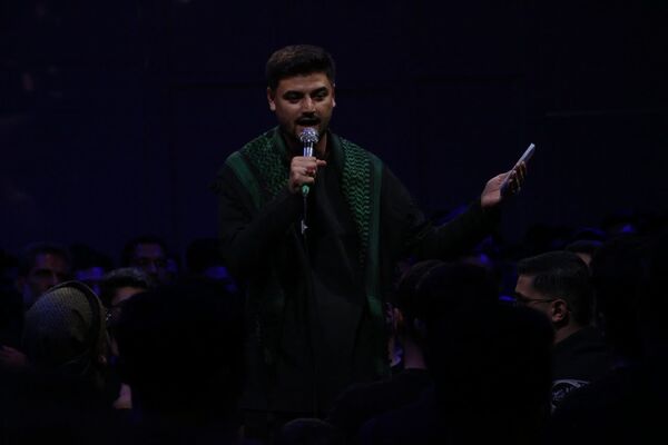 جوانان کاشمری در شب تاسوعا سنگ تمام گذاشتند