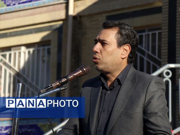 برگزاری یادواره وطن یار همزمان با نواخته شدن زنگ استکبارستیزی 