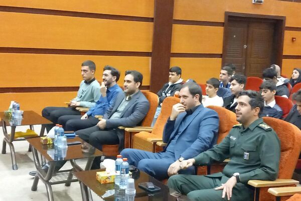 همایش موفقیت در کنکور سراسری در بهارستان‌2