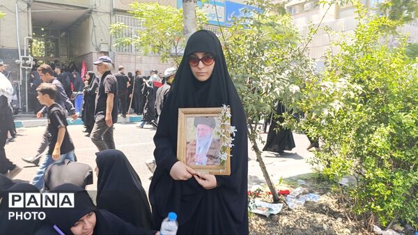 رستاخیز تاریخی لثارات خامنه ای در تهران