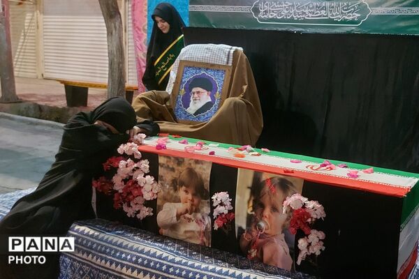 هم‌نوایی با تهران؛ آیین وداع آباده‌ای‌ها با رهبر شهید