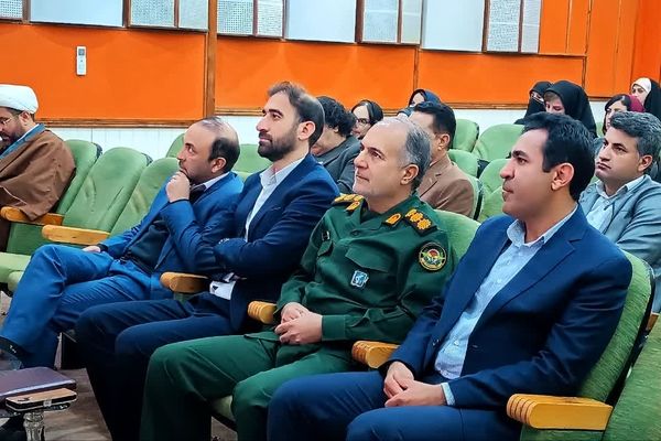 آیین اختتامیه بیست و هفتمین جشنواره شعر دفاع مقدس در یاسوج