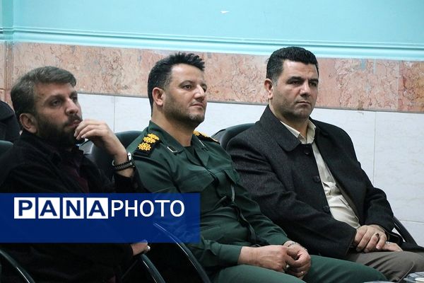 حضور مدیر سازمان دانش‌آموزی شهرستان‌های استان تهران در مراسم گرامیداشت سردار دل‌ها در ناحیه 2 شهرری 