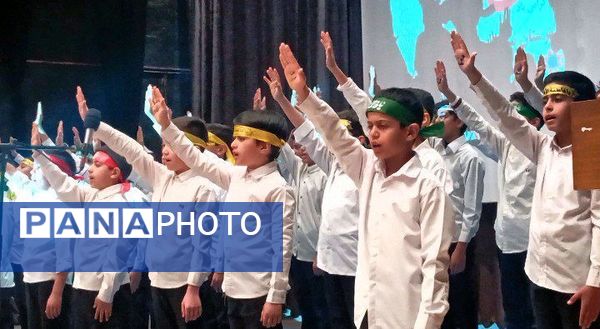 جشن یوم الله 22 بهمن در فرهنگسرای سیمرغ نیشابور