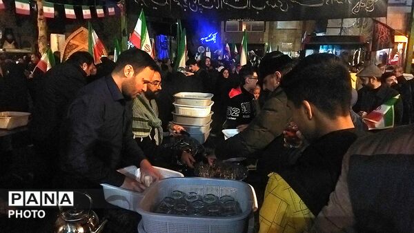 موکبی از جنس خدمت در نیشابور 