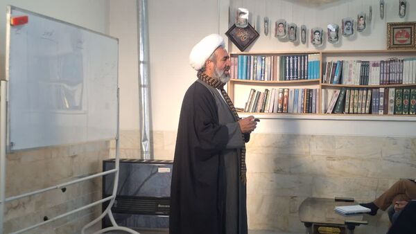 جلسه توانمندسازی معلمان پرورشی در مروست