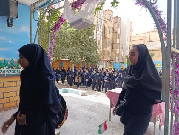 جشن جوانه ها در دبیرستان سروقد مشهد 