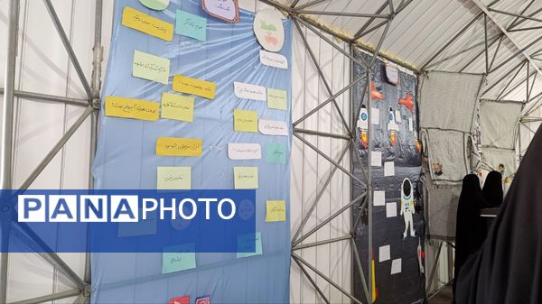 جشن۲۲بهمن در دبیرستان شاهد شهید مصلحی