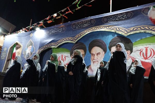بیداری در دل شب؛ همصدایی برای وطن