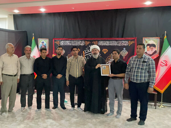امام جمعه کاشمر در جمع عزاداران خانگی