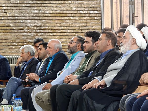 آیین تجلیل از برگزیدگان مسابقات استانی قرآن، عترت و نماز
