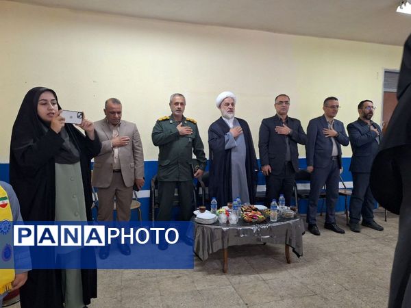 عطر شکوفه‌های پاییزی در املش