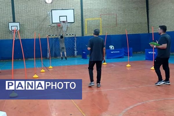 برگزاری آزمون عملی استخدامی تربیت بدنی در سالن فتح المبین ناحیه دو شهرری 