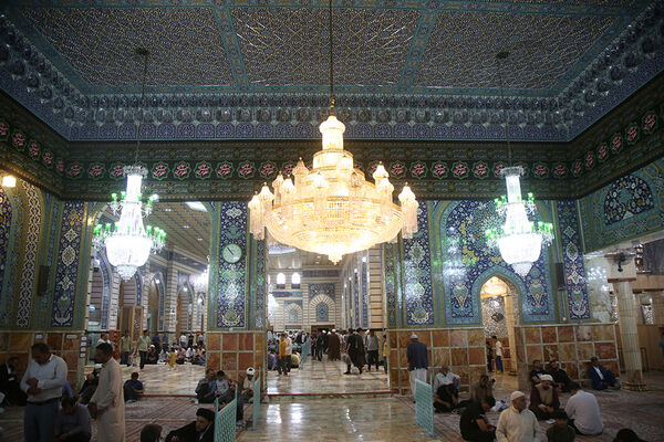آیین سیاهپوشی حرم حضرت معصومه(س) در آستانه ماه عزاداری سیدالشهدا(ع)
