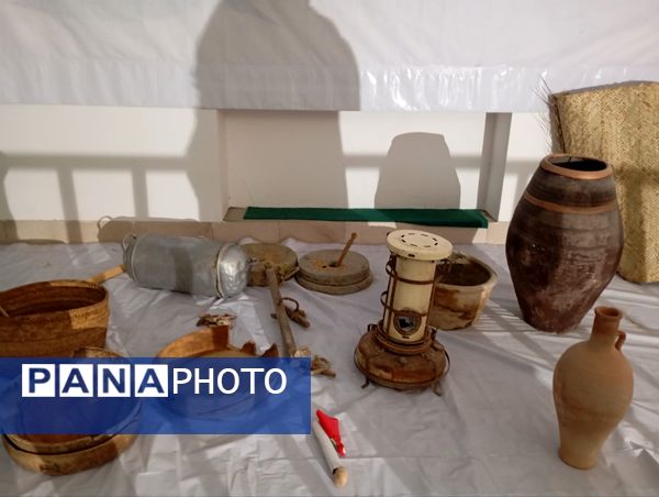 رونمایی از کتاب «ارگیز گردنی» در شمیل بندرعباس