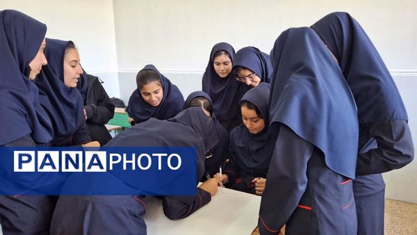 آموزش حفاظت از منابع طبیعی در دبیرستان حضرت زهرا (س) اشتهارد