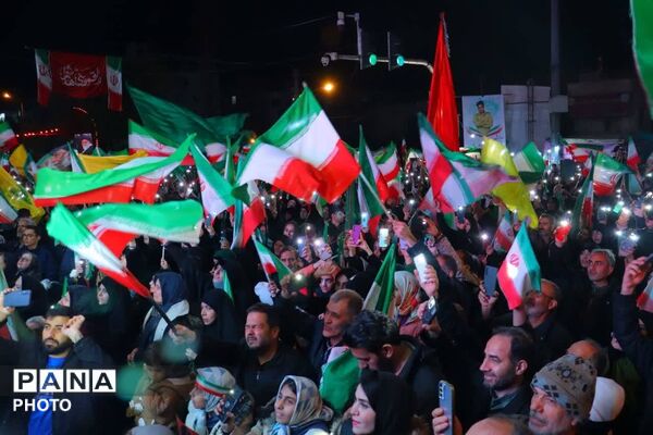 خروشان جمعیت در سراسر مناطق تهران