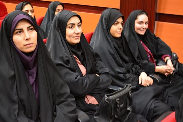 گرامیداشت هفته امور تربیتی در بهارستان‌ 2
