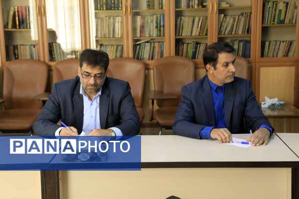 دیدار مدیران آموزش‌ و‌ پرورش خراسان‌جنوبی با نماینده ولی‌فقیه در استان 