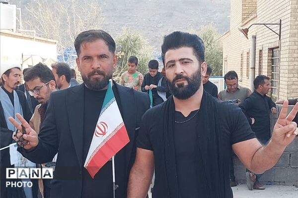 بیعت مردم قلعه‌رئیسی با رهبر جدید