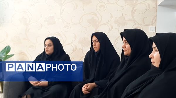 تجلیل و تکریم از  خانواده شهید علیرضا نخعی