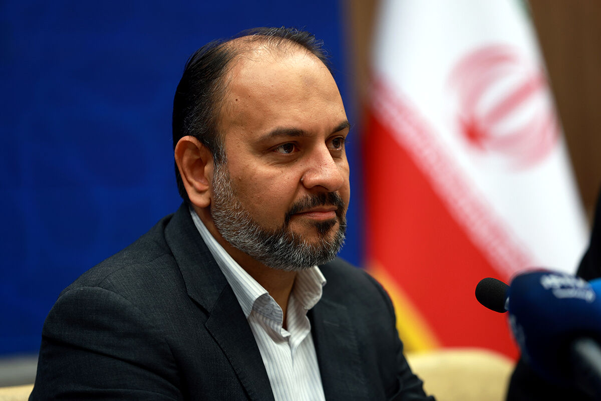 «بی‌تابِ میناب»؛ صدای همدلی دانش‌آموزان ایران با شهدای مدرسه شجره طیبه/ بزرگداشت مجازی در تمامی کلاس‌های درس و هزاران رویداد محلی و منطقه‌ای با حضور دانش‌آموزان در سراسر کشور/ تداوم ارتباط با بدنه تربیتی مدارس در دوران جنگ