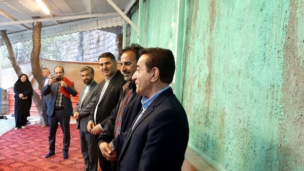 میم مثل مدیر 