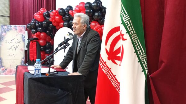  همایش تجلیل از نخبگان کنکور شهرستان اسکو 