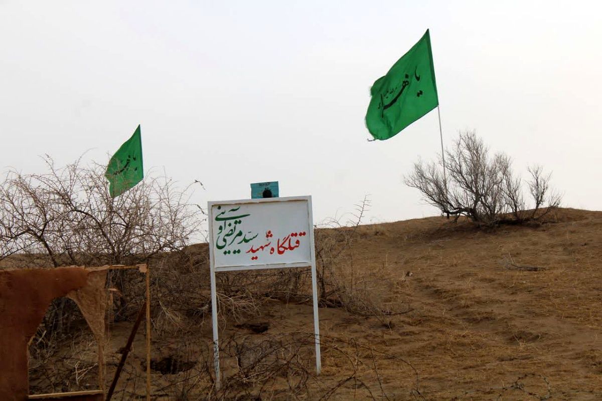 سیدمرتضی آوینی؛ روایت‌گری که با دوربین، حقیقت دل‌ها را تصویر کرد و در میدان جهاد به شهادت رسید