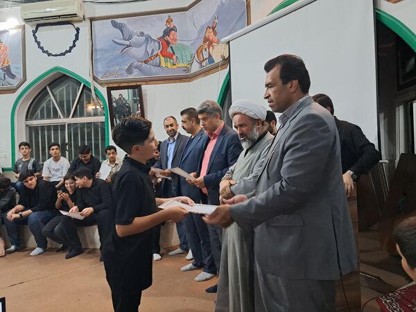 محفل انس با قرآن کریم در زورخانه باب‌الحوائج قائمشهر